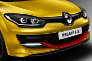 Фото обновленного Renault Megane RS